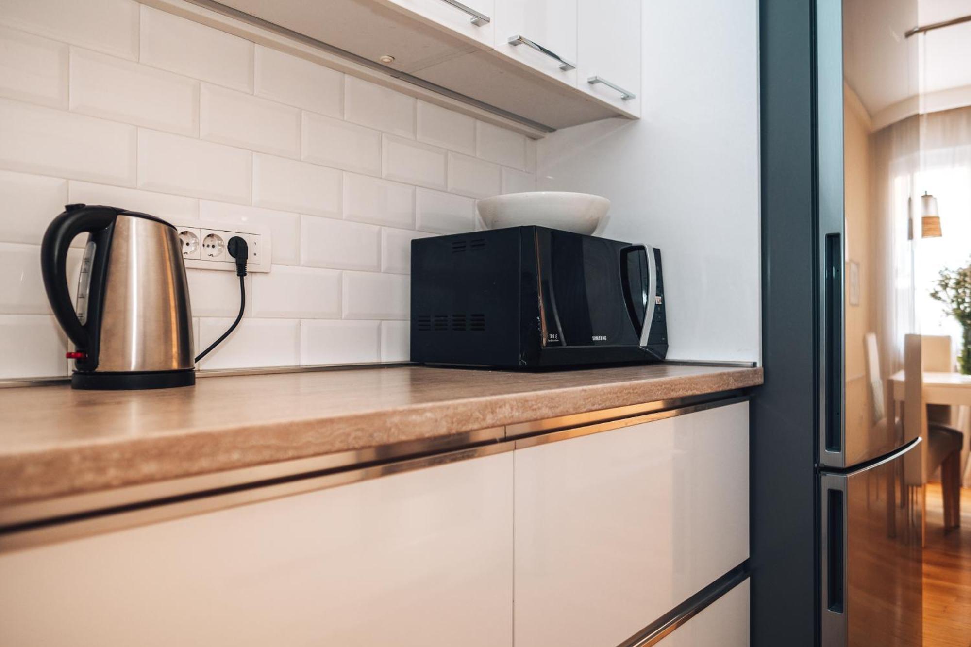 בלגרד Crown Central Three Bedroom Apartment מראה חיצוני תמונה