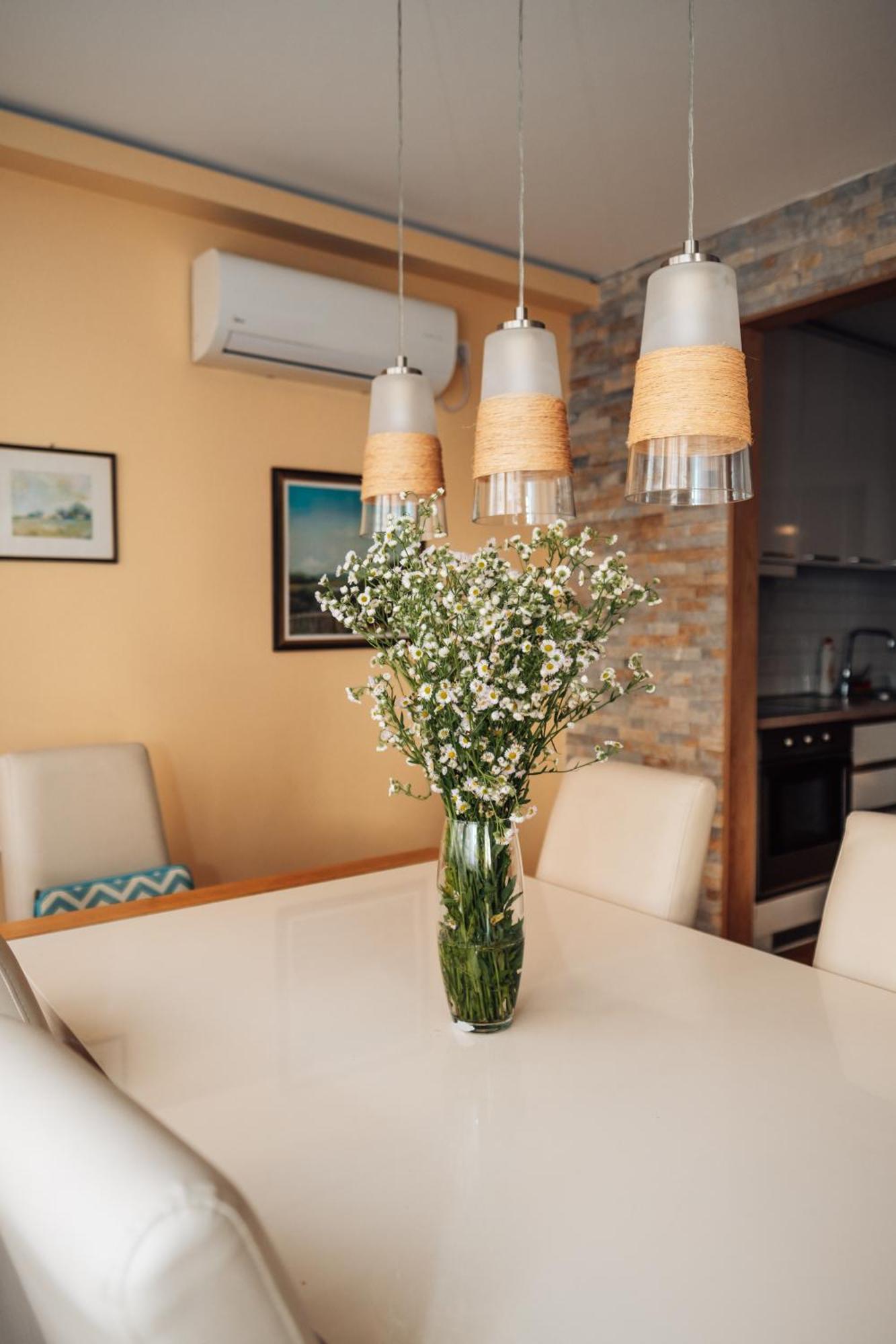 בלגרד Crown Central Three Bedroom Apartment מראה חיצוני תמונה
